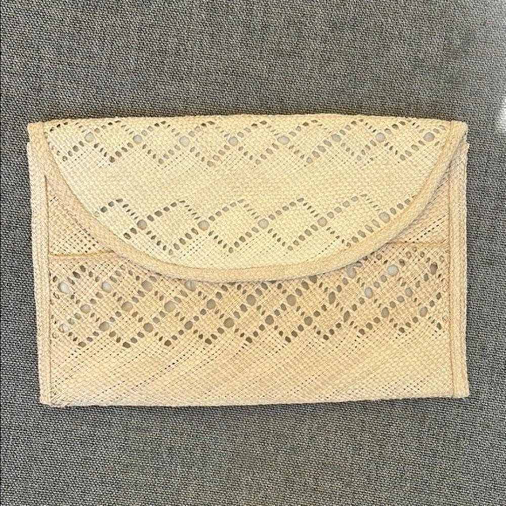 Vintage Cream Woven Clutch